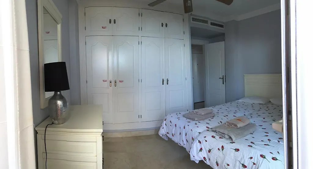 Sinfonia Del Mar Apartment Estepona